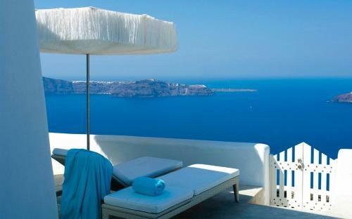 Hotel White Santorini Suites & Spa