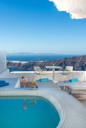 Hotel White Santorini Suites & Spa