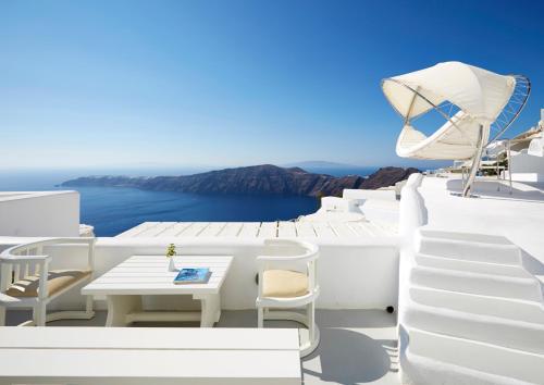 Hotel White Santorini Suites & Spa