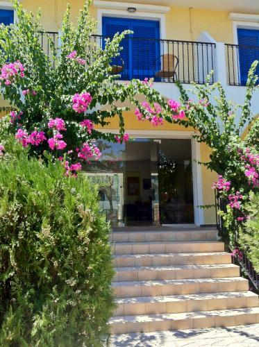Aparthotel Castellania Hotel Apartments
