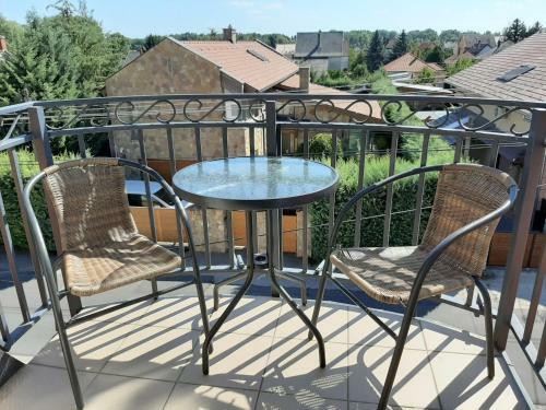 Familia Apartmanh�z