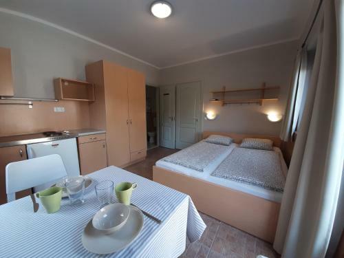 Familia Apartmanh�z