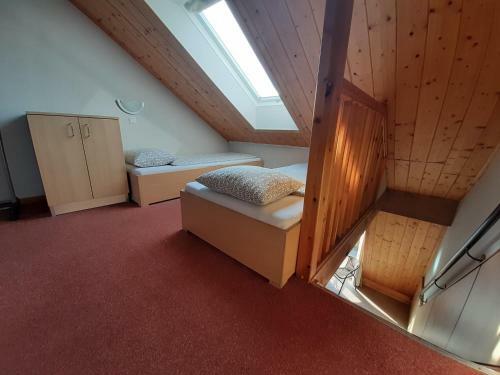 Familia Apartmanh�z