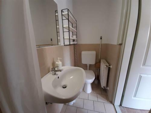 Familia Apartmanh�z