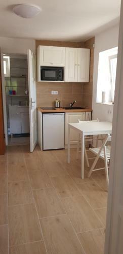 Hostal Farkask? Vend�gh�z