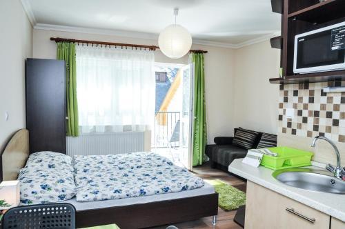 Magyar Apartman Iii.