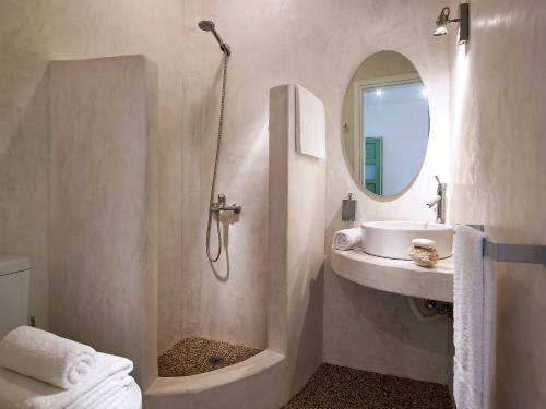 Villa Ninos House