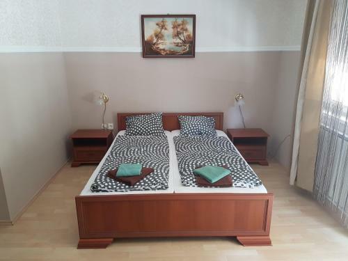 Apartamento Mad�r Vend�gh�z