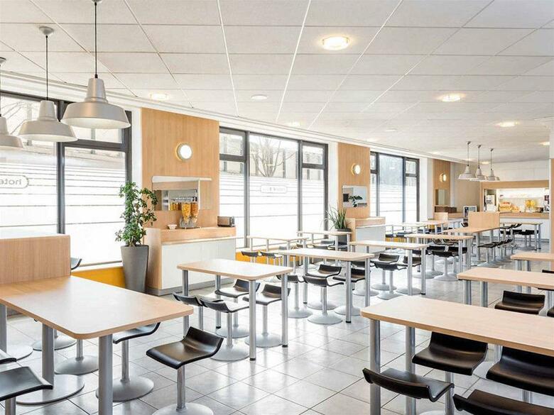Hotelf1 Paris Saint Ouen March� Aux Puces