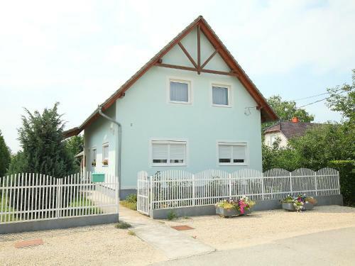 Holiday Home Balaton H2058