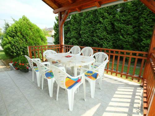 Holiday Home Balaton H2058