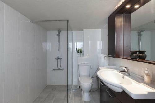 Bright Thessaloniki Apartment