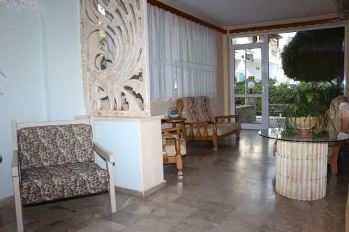 Aparthotel Akrotopi