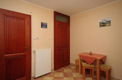 Var�zsk? Apartmanh�z