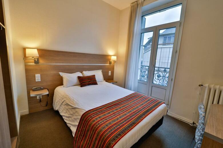 Hotel H�tel De L'europe Grenoble Hyper-centre