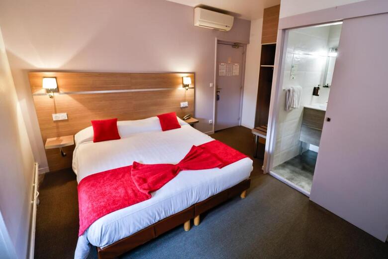 Hotel H�tel De L'europe Grenoble Hyper-centre