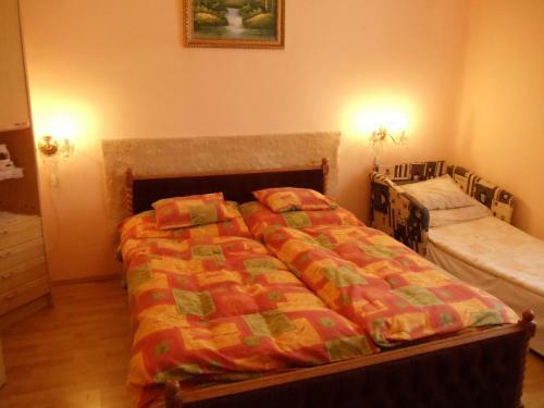 Marg� Vend�gh�zak 2