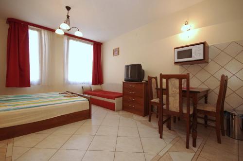 Dalma Apartment