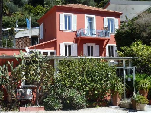 Hotel H�tel La Villa Patricia