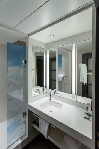 Hotel De Bourbon Grand Hotel Mercure Bourges