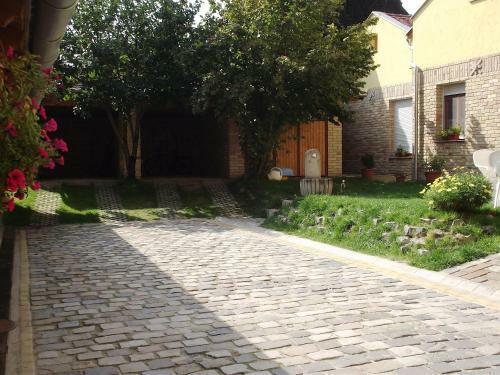 Hostal Mediterr�n Vend�gh�z