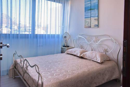 Sea View Beachfront Villa Maria