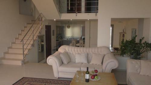 Sea View Beachfront Villa Maria