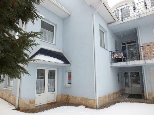Laguna Apartmanh�z
