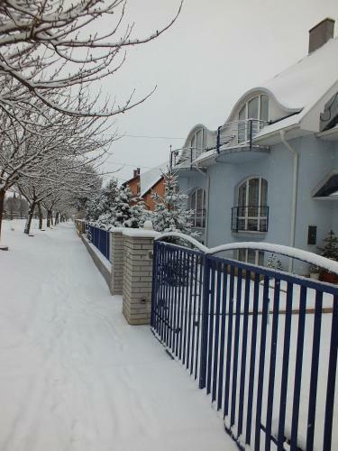 Laguna Apartmanh�z