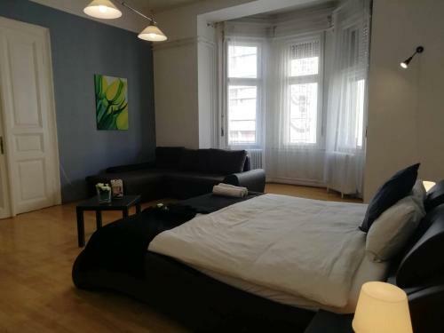 Kalvin Apartments