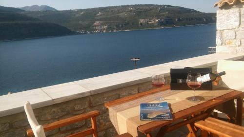 Apartamento ?n Plo Luxury Suites