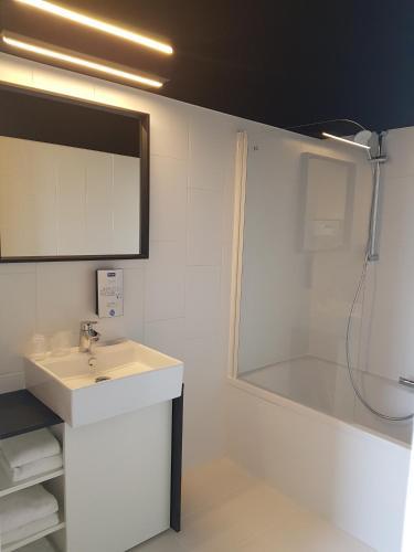Kyriad Hotel Clermont Ferrand Centre