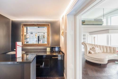 Enzo Capo Luxury Apartments