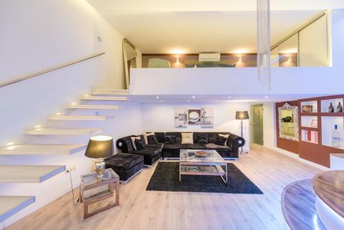 Enzo Capo Luxury Apartments
