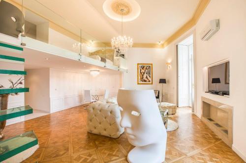 Enzo Capo Luxury Apartments
