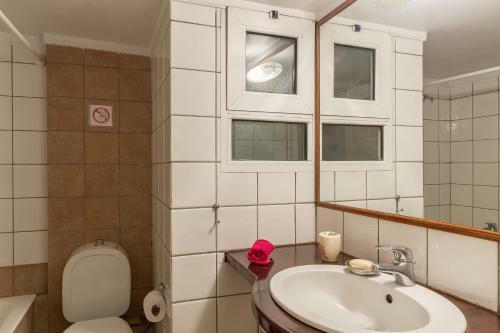 Apartamento Art Deco Spacious Appartment Close To Centre