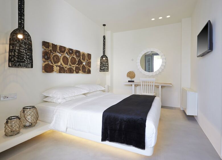 Eolia Kamari Villa