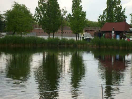 Hostal Otthon Apartman