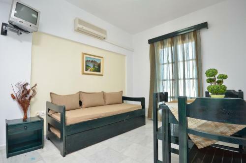 Dilino Hotel Studios