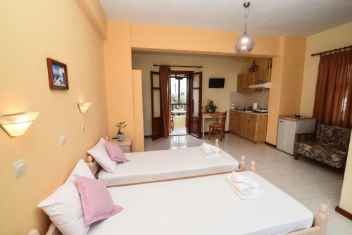 Hostal Studios Filippos