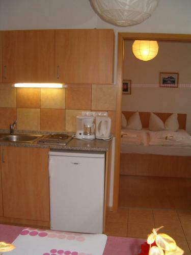 Mona Apartman