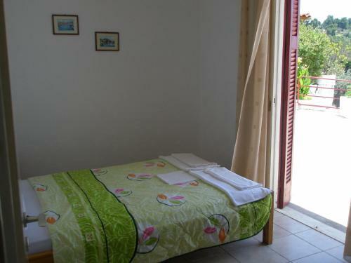 Aparthotel Villa Zaharo And Lilian Apartments