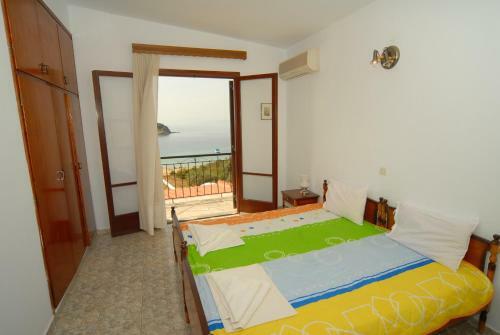 Aparthotel Villa Zaharo And Lilian Apartments