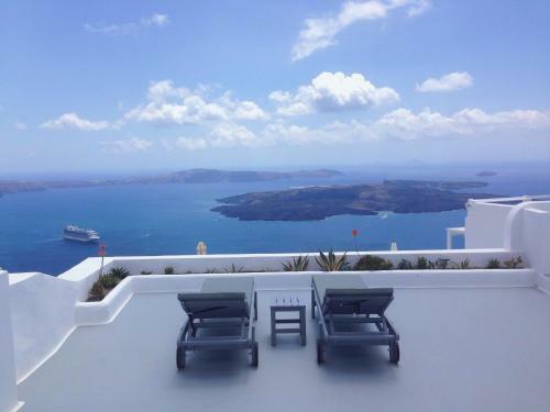 Altana Cliffside Villas