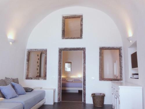 Altana Cliffside Villas