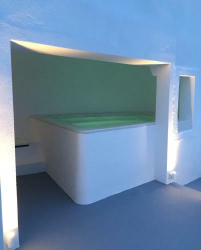 Altana Cliffside Villas