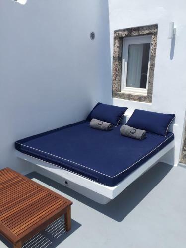 Altana Cliffside Villas
