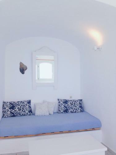 Altana Cliffside Villas