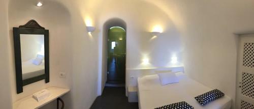 Altana Cliffside Villas