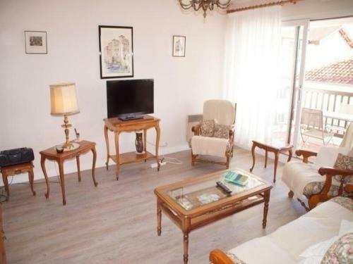 Rental Apartment Ravel - Saint-jean-de-luz